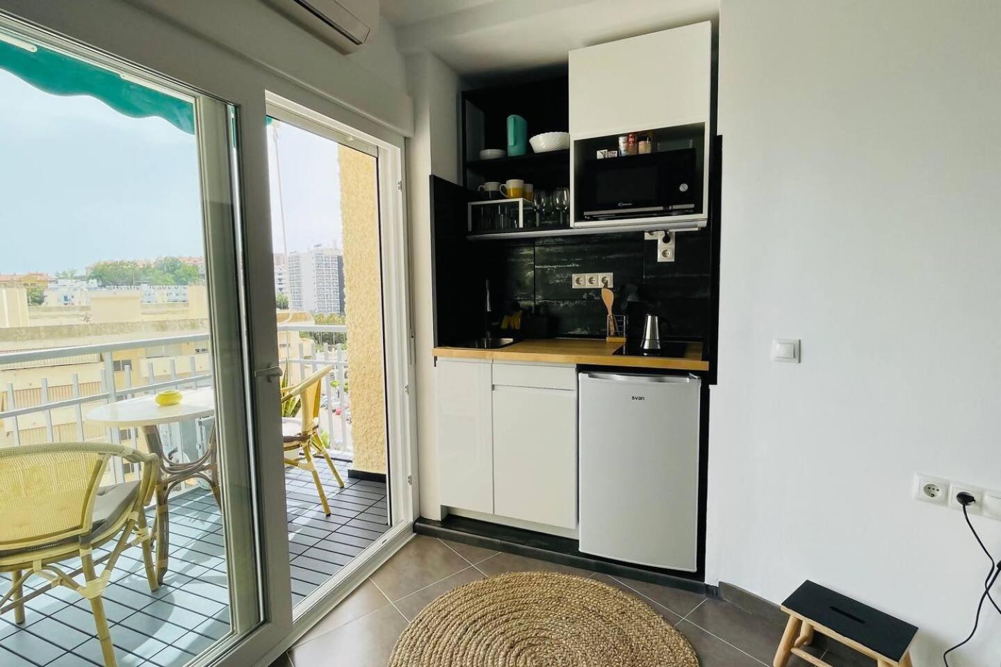 Vistas Al Mar A 1 Min De Playa Con Parkig Gratis Apartment Benalmádena Exterior foto