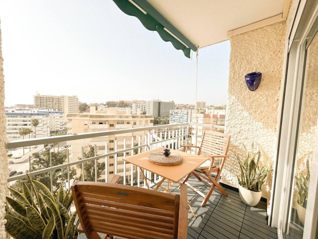 Vistas Al Mar A 1 Min De Playa Con Parkig Gratis Apartment Benalmádena Exterior foto