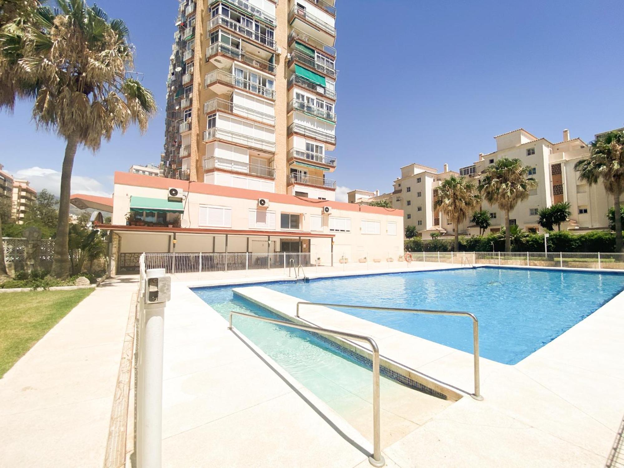Vistas Al Mar A 1 Min De Playa Con Parkig Gratis Apartment Benalmádena Exterior foto